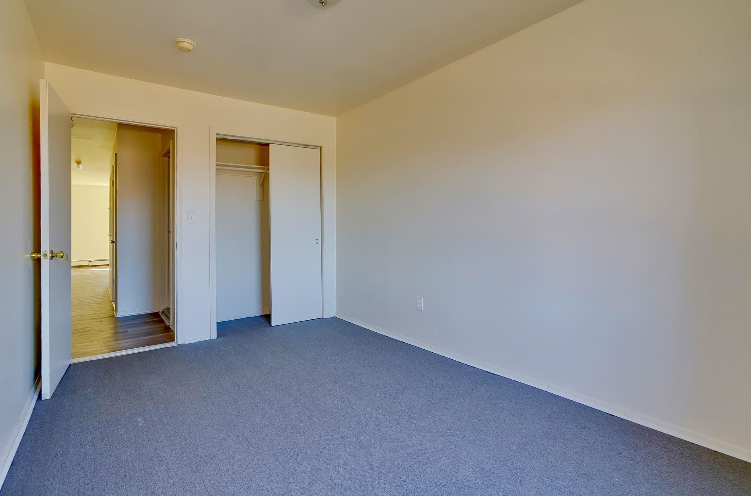 78 ORIENT AVE Unit: 2