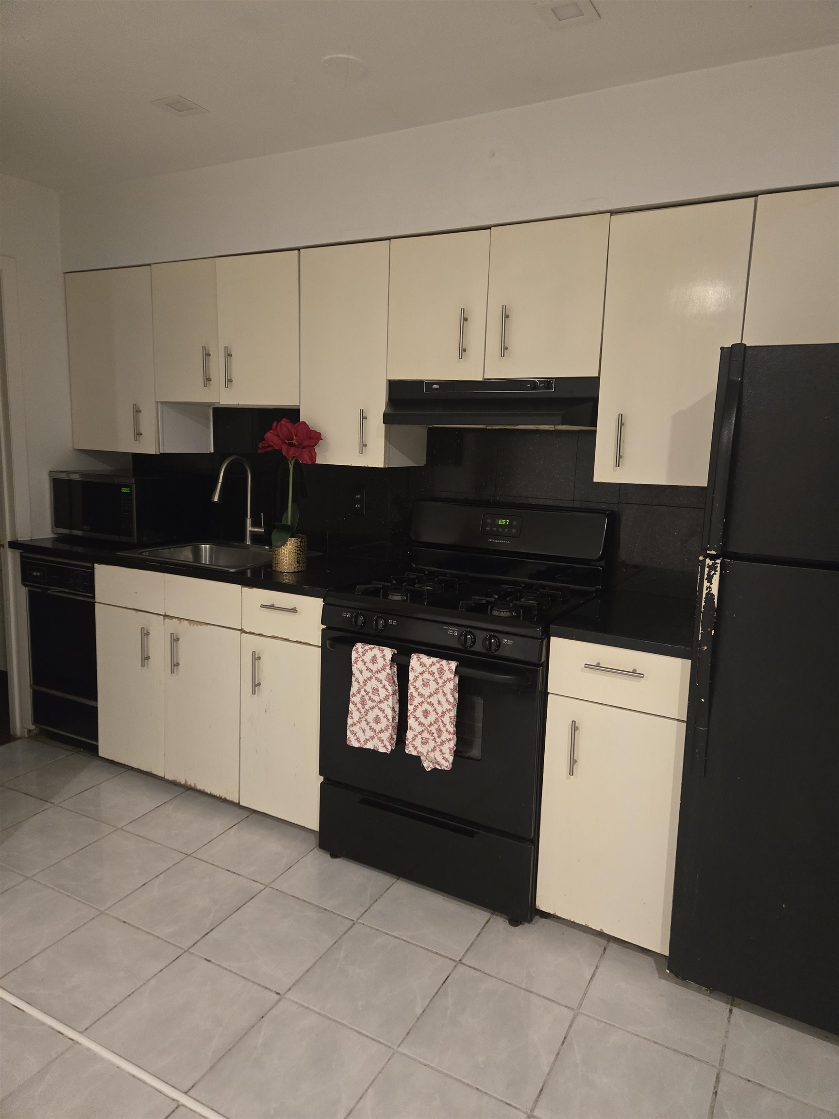 603 55TH ST Unit: 312