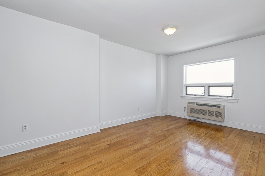 809-815 22ND ST Unit: 1307