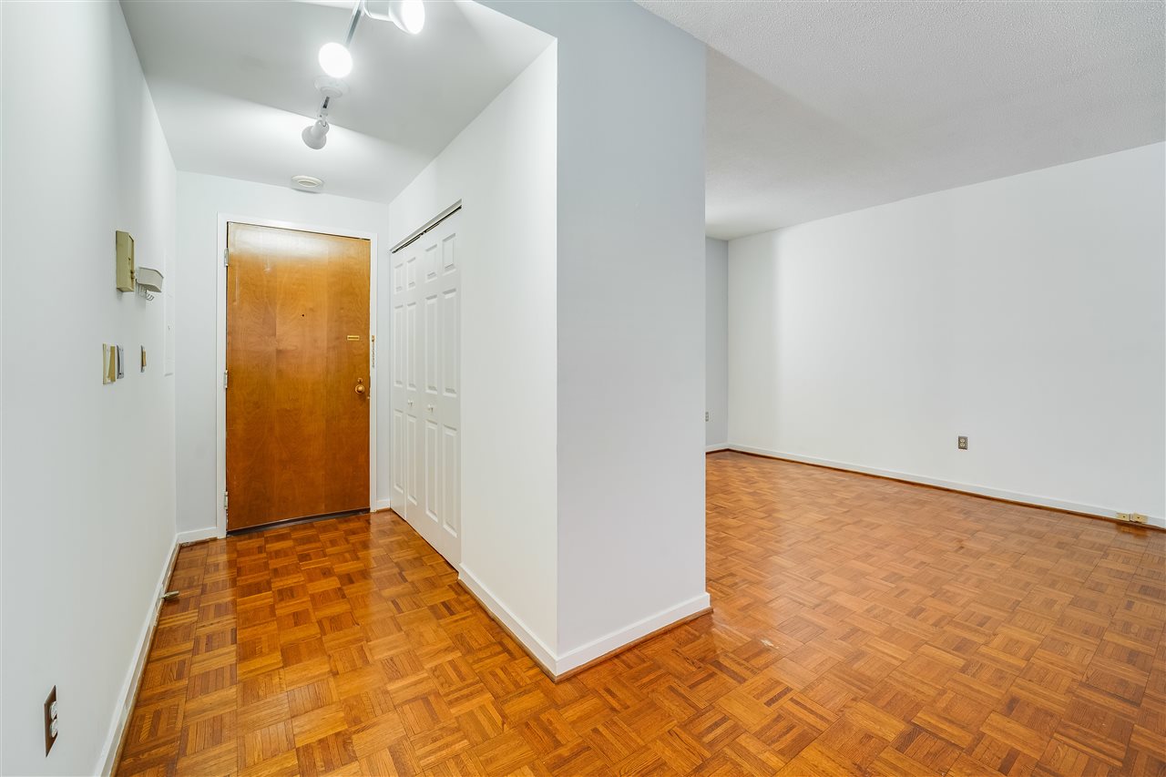 1 GREENE ST Unit: M-9