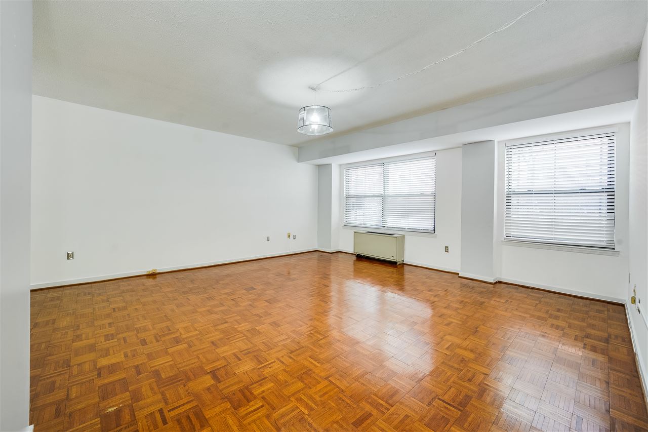 1 GREENE ST Unit: M-9