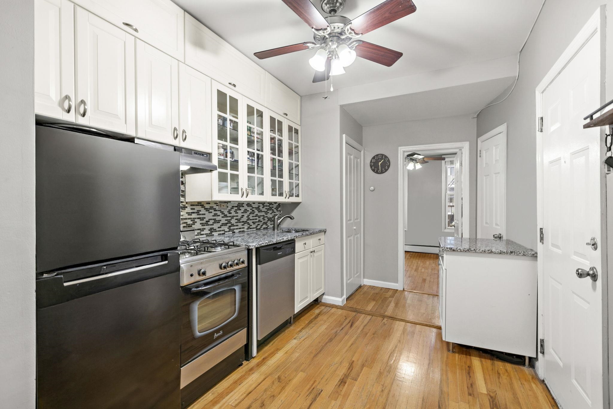 410 ADAMS ST Unit: 2L