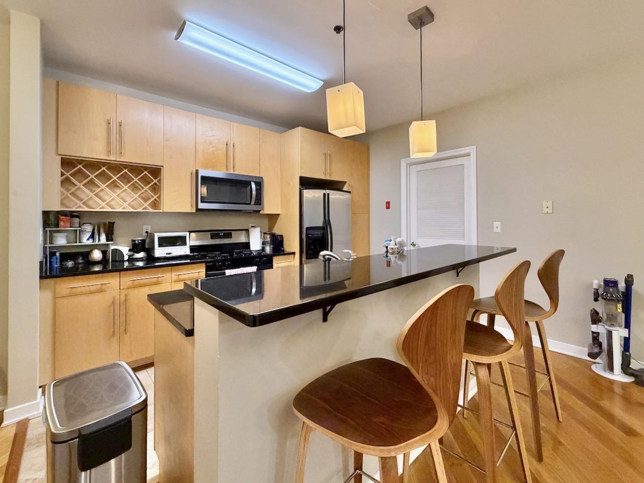 83 MONROE ST Unit: 2C