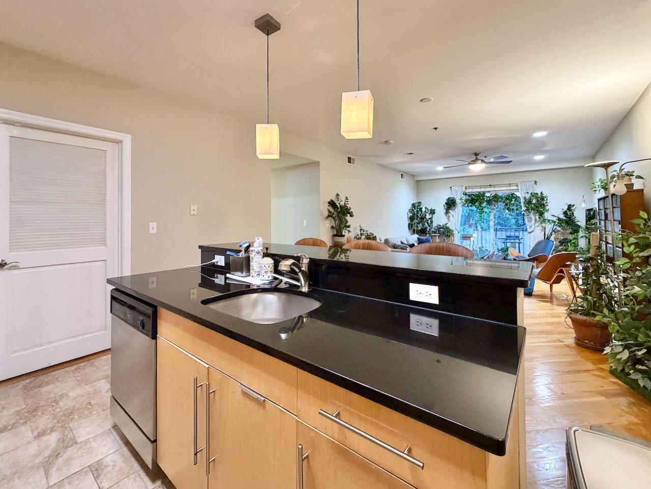 83 MONROE ST Unit: 2C