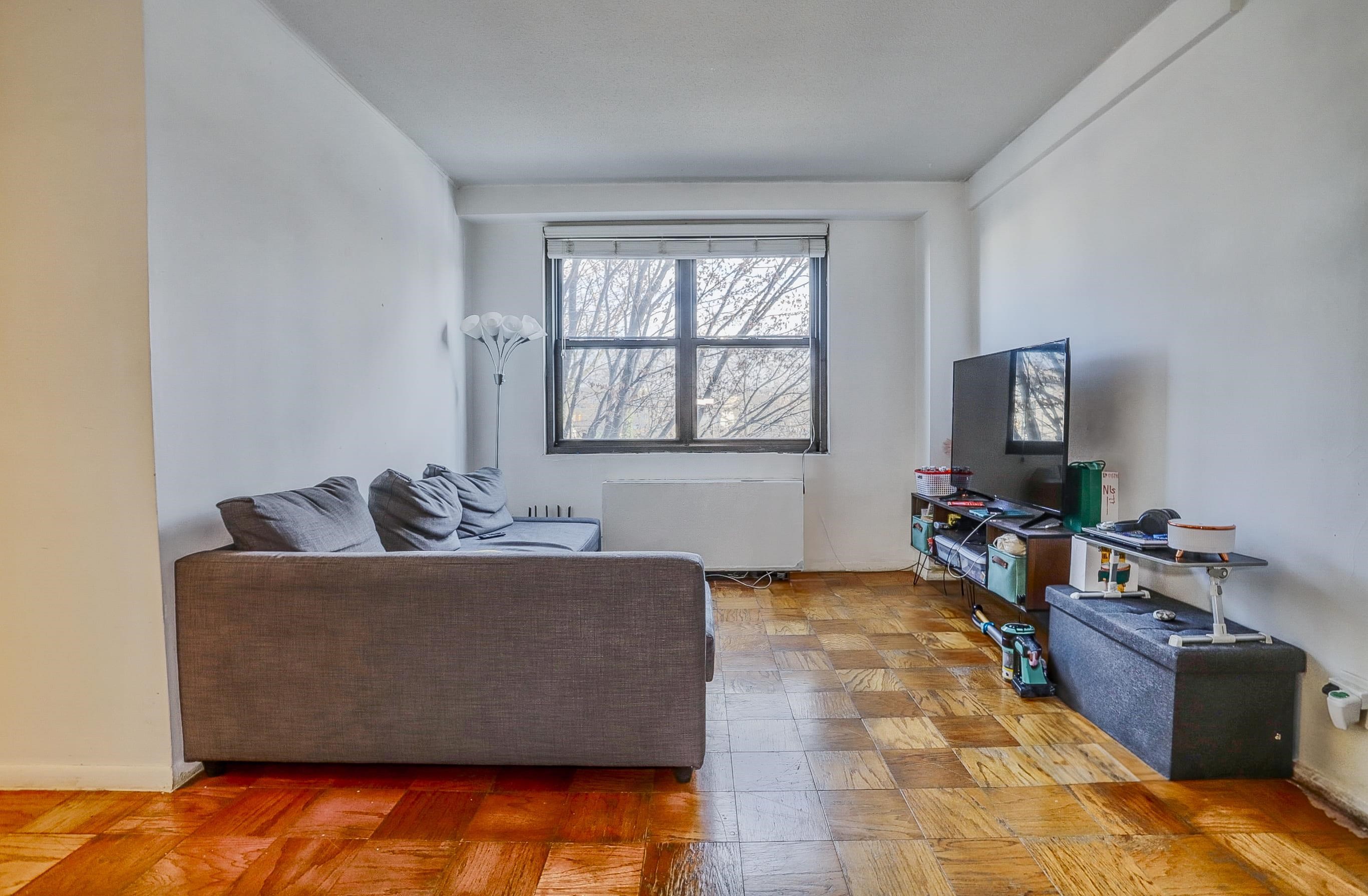 201 ST PAUL AVE Unit: 2A