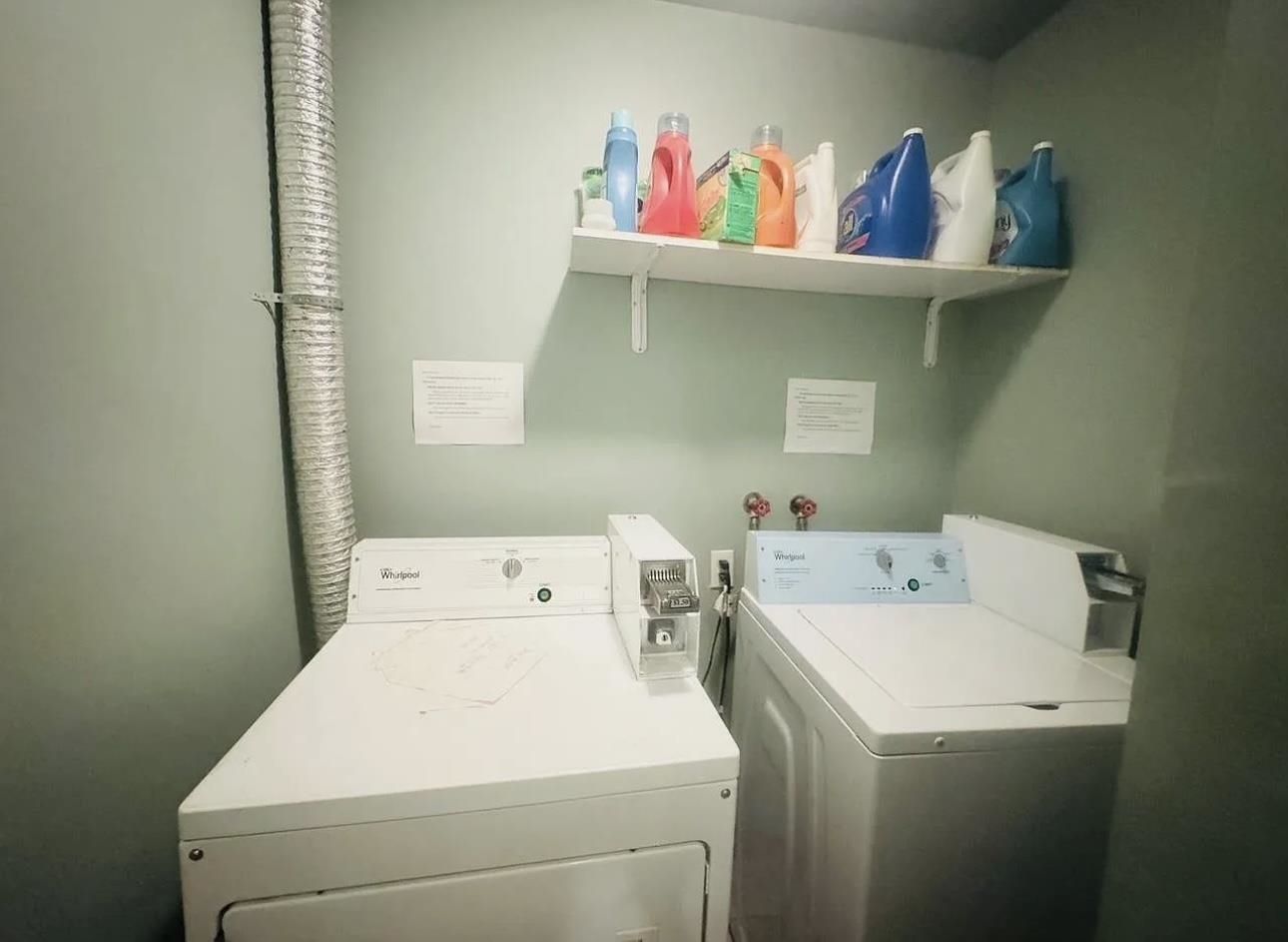 102 HUDSON ST Unit: 4