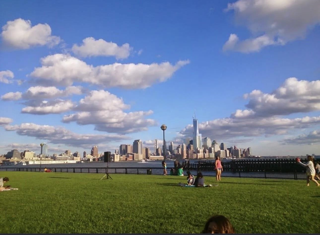 102 HUDSON ST Unit: 4