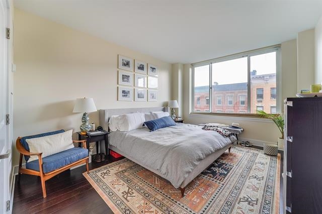 1100 MAXWELL LANE Unit: 529