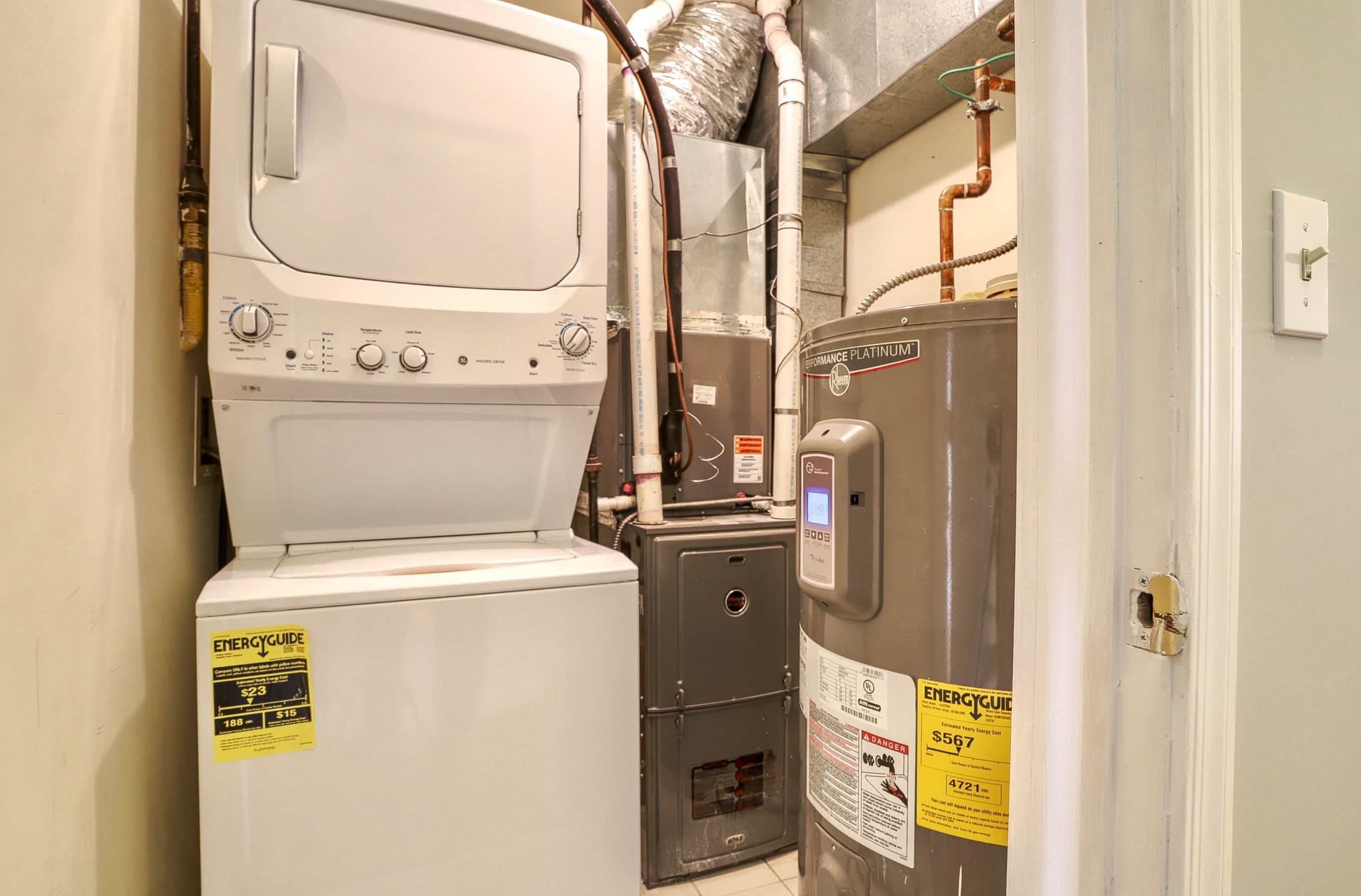 703 PARK AVE Unit: 8