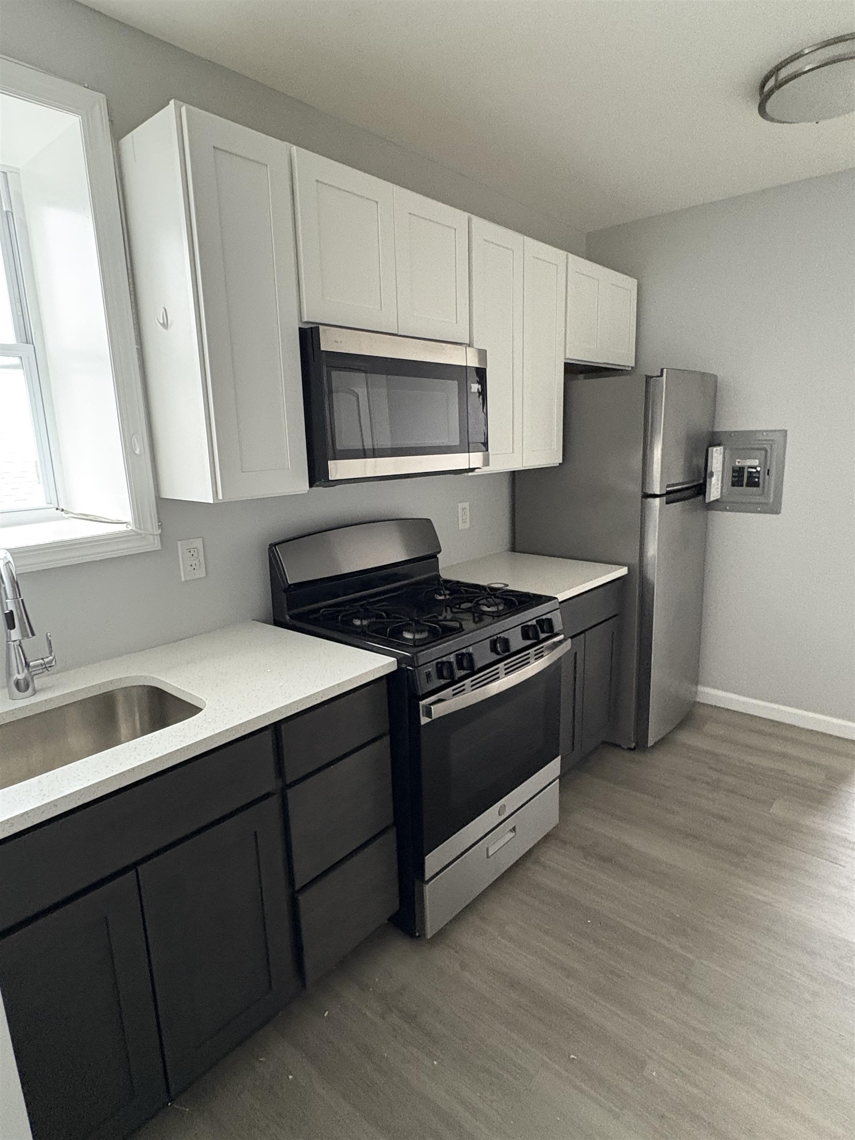 17 TEANECK RD Unit: 3A