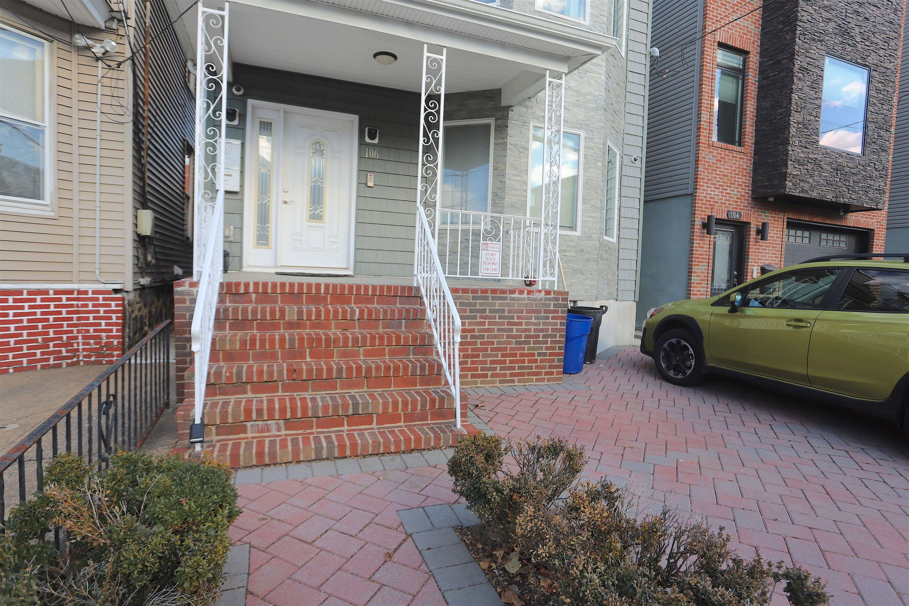 106 POPLAR ST Unit: 1