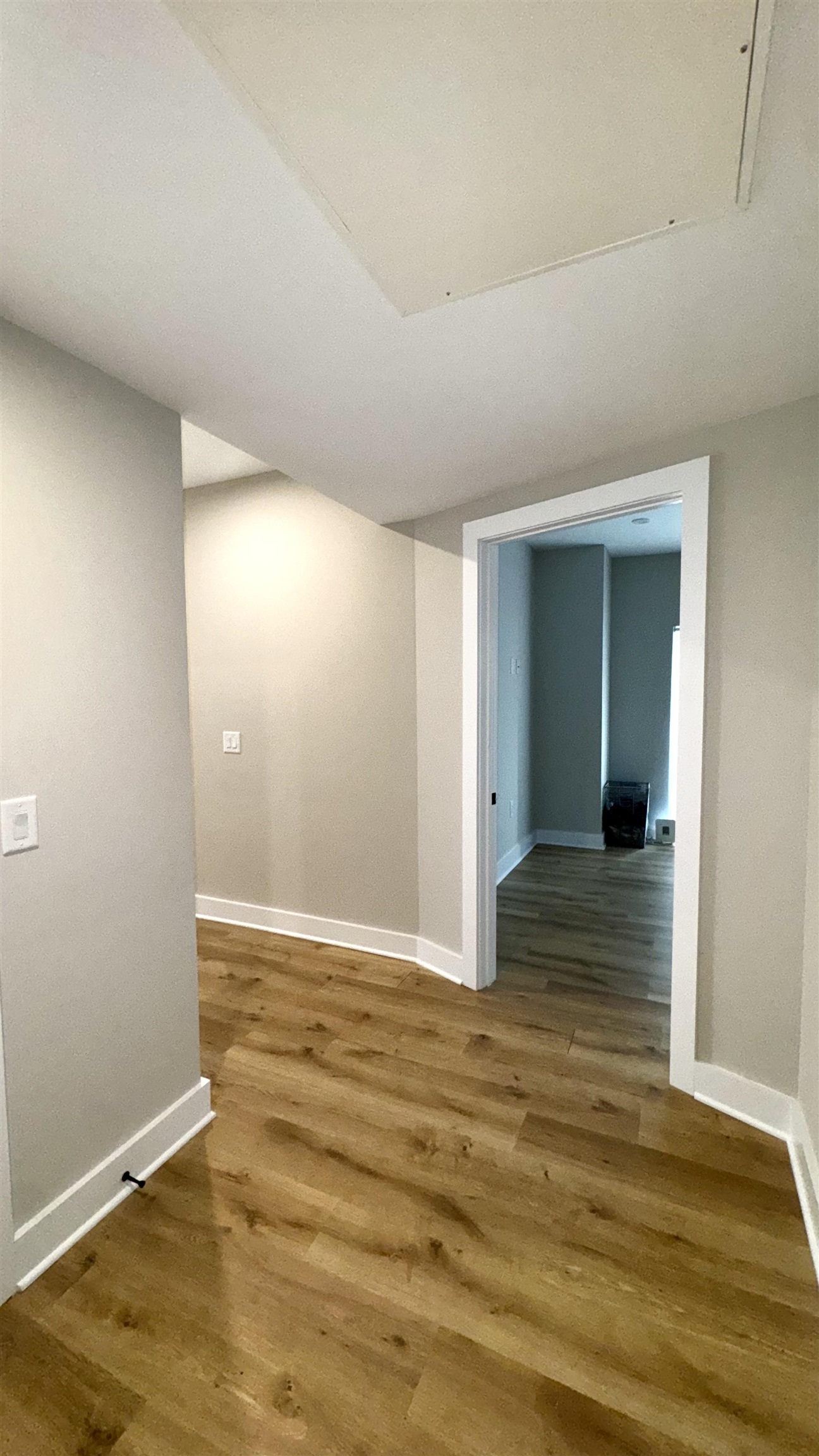 203-205 RANDOLPH AVE Unit: 101