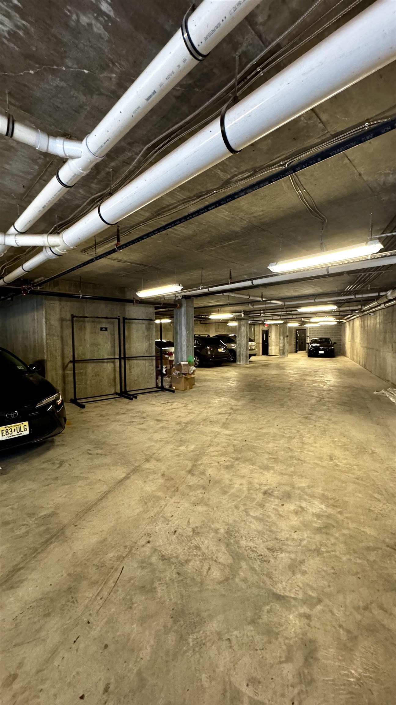 203-205 RANDOLPH AVE Unit: 101