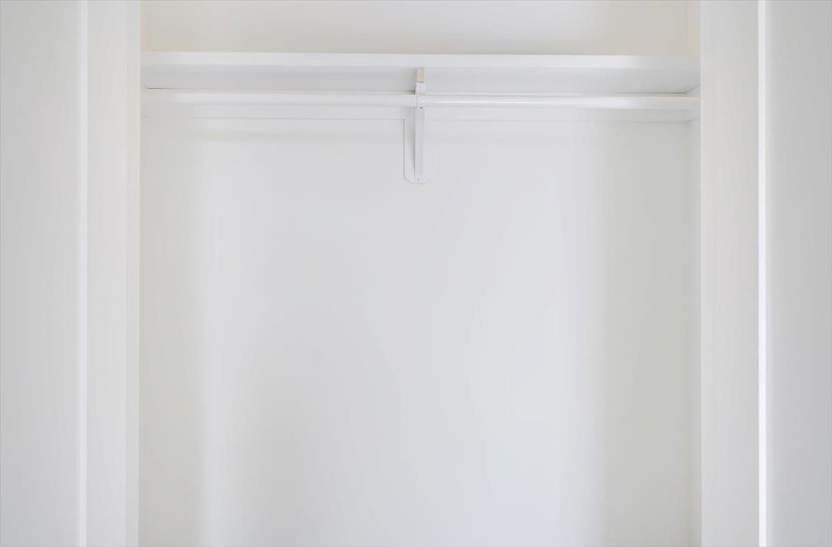 667-665 GRAND ST Unit: 205