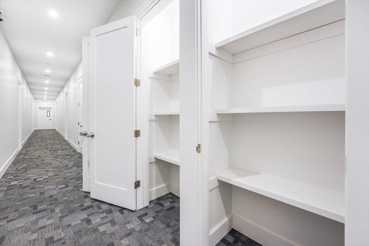 667-665 GRAND ST Unit: 205