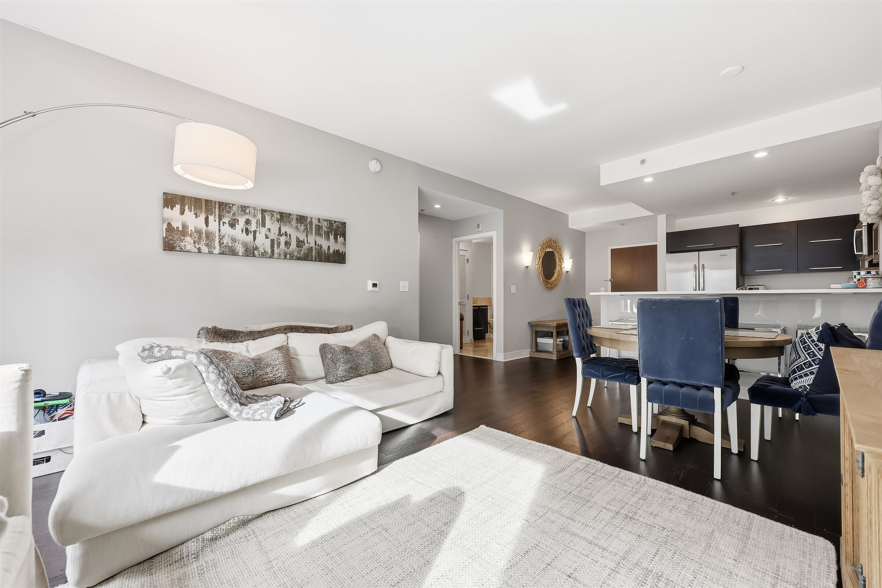 1450 WASHINGTON ST Unit: 215