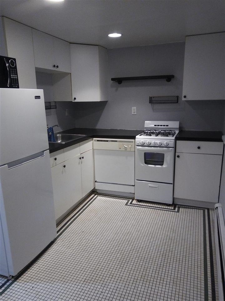 220 GARDEN ST Unit: 1(Grnd)