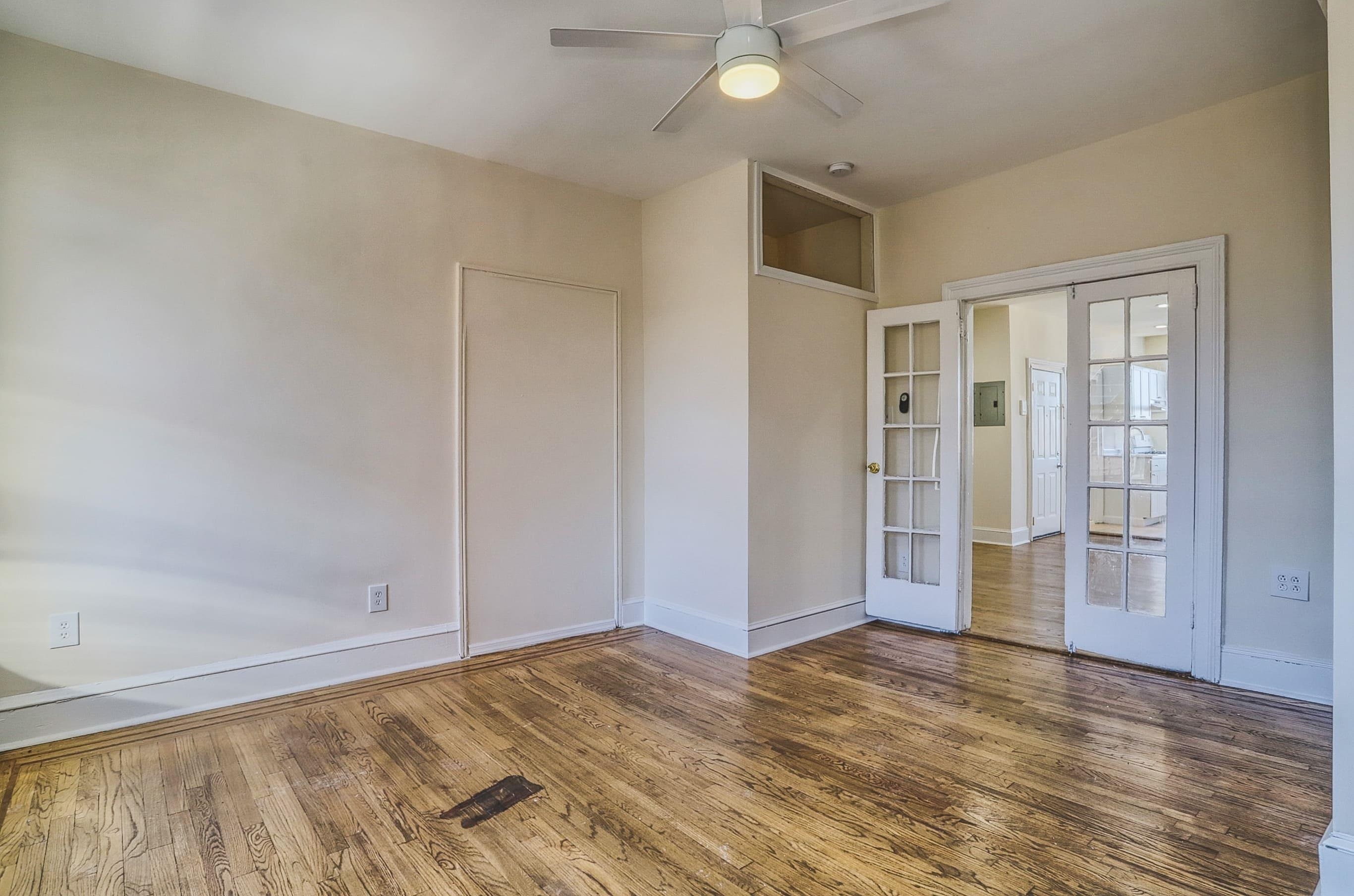 377 PALISADE AVE Unit: 3