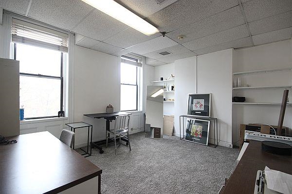 132 WASHINGTON ST Unit: 303