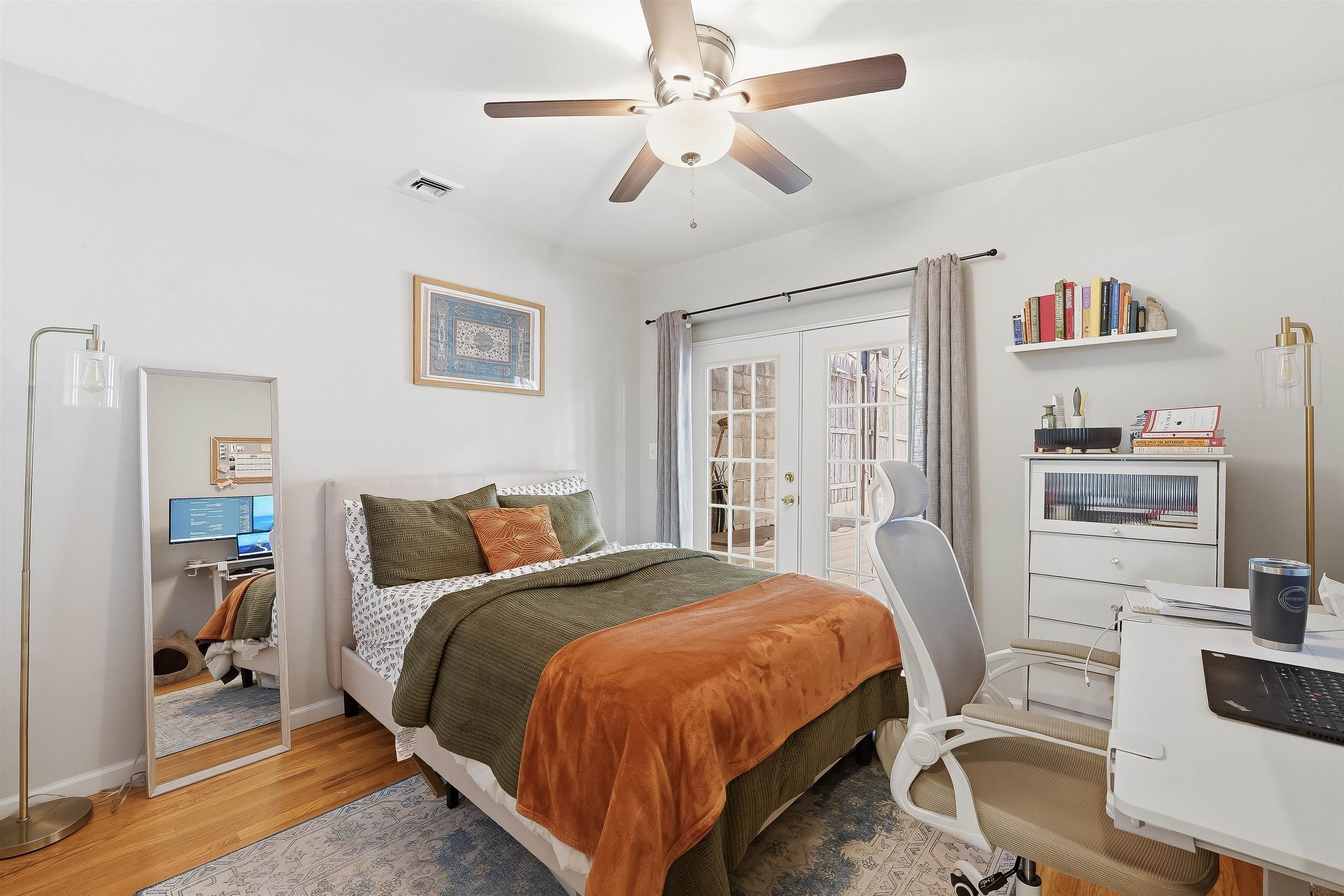 62 MONROE ST Unit: 1