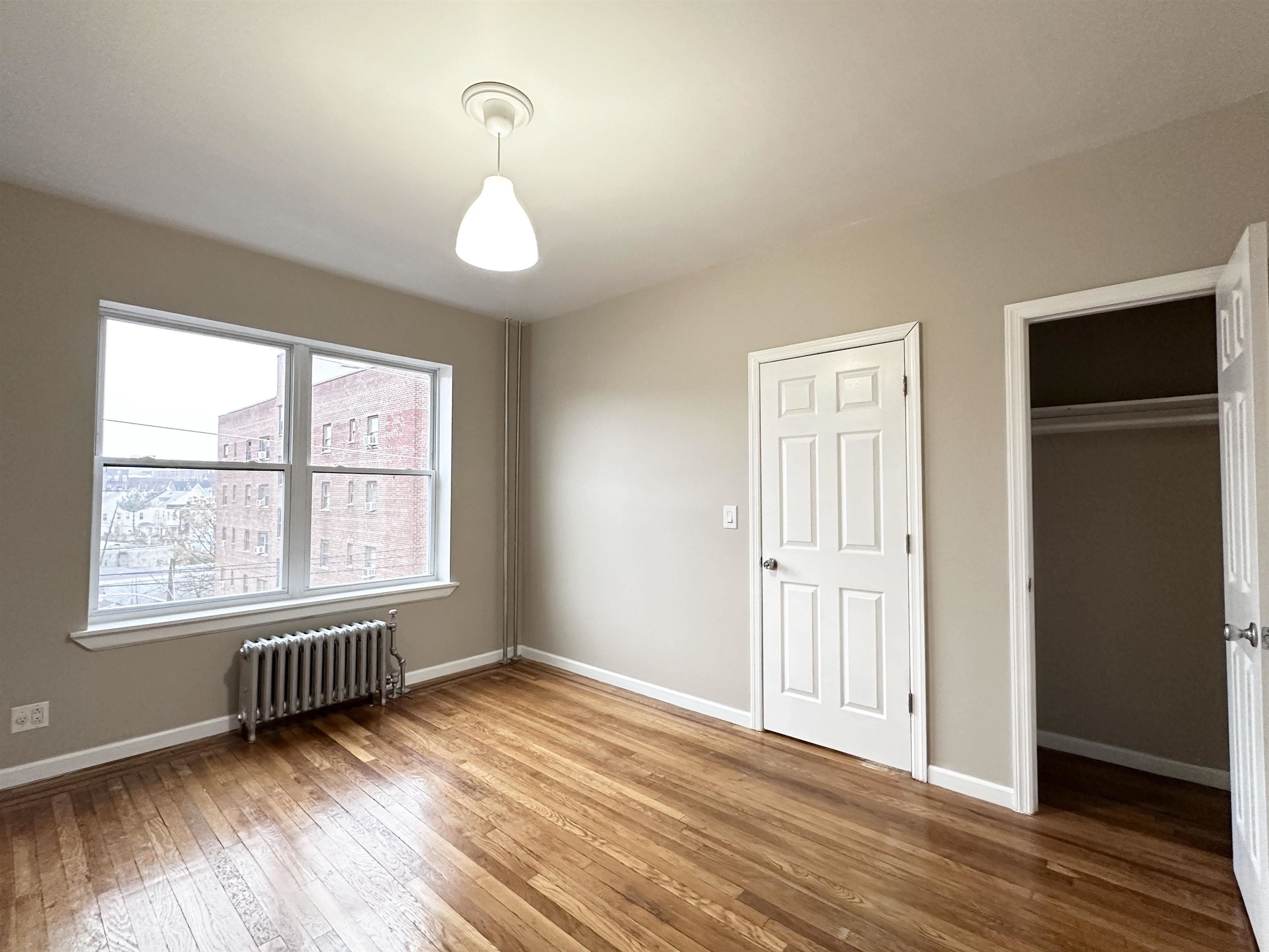 160 VROOM ST Unit: 38