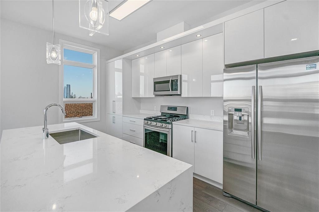 119 PETER ST Unit: 509