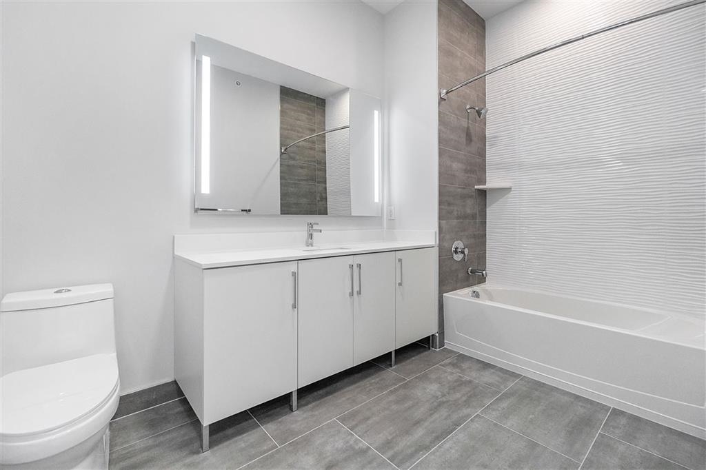 119 PETER ST Unit: 408