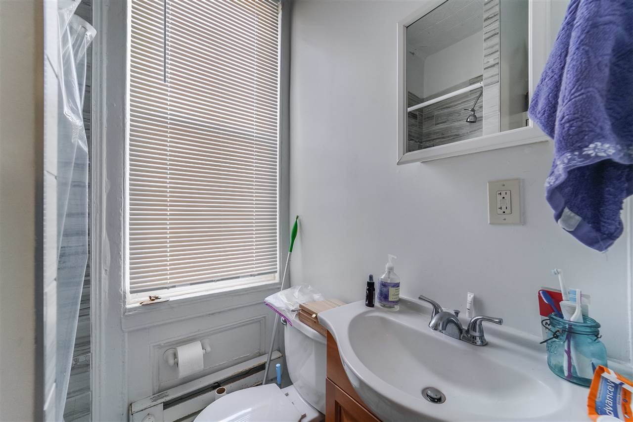 120 JEFFERSON ST Unit: 4R