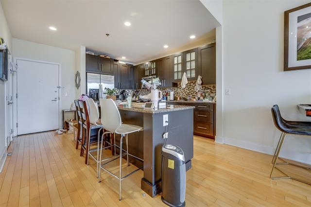 1125 MAXWELL LANE Unit: 1207