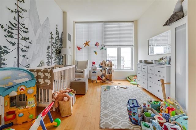 1125 MAXWELL LANE Unit: 1207