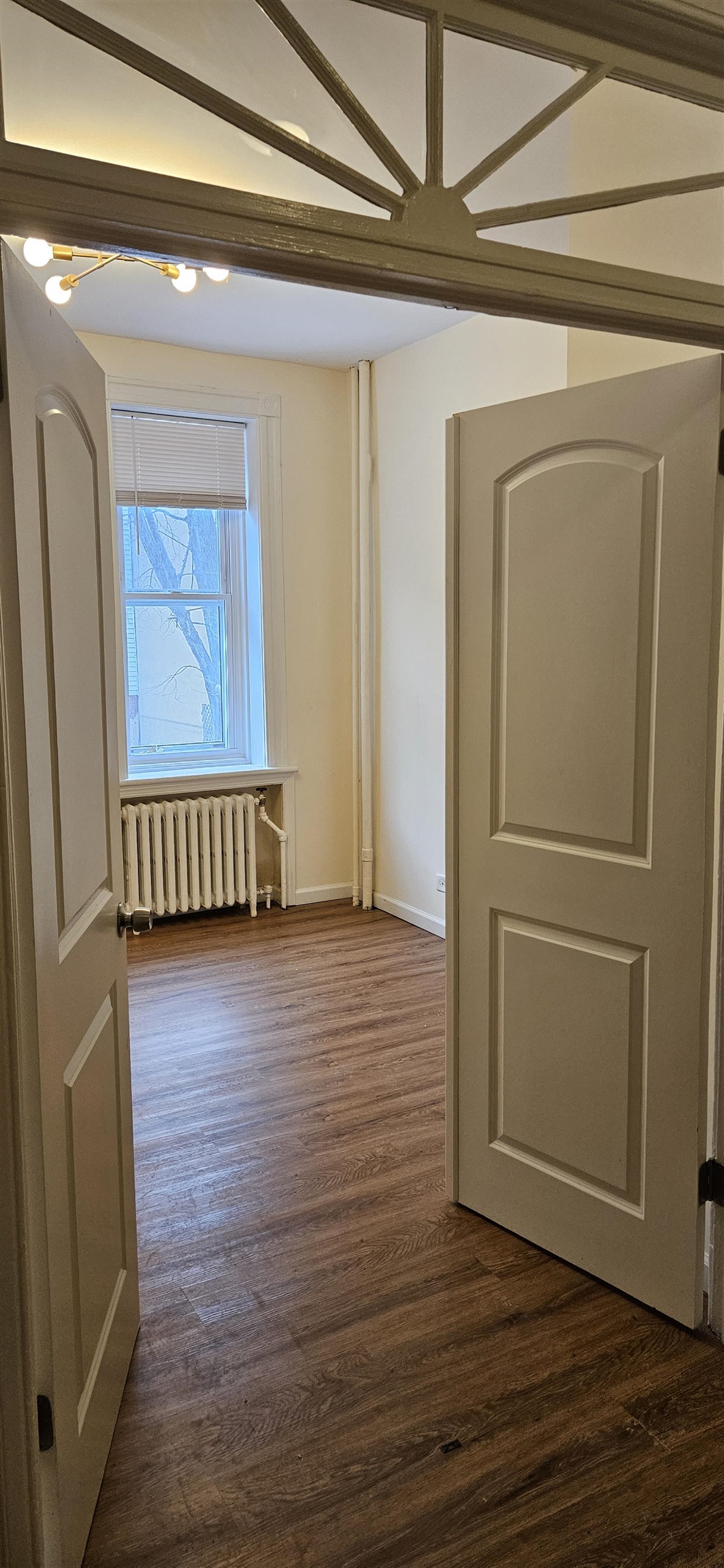 327 JACKSON ST Unit: 3