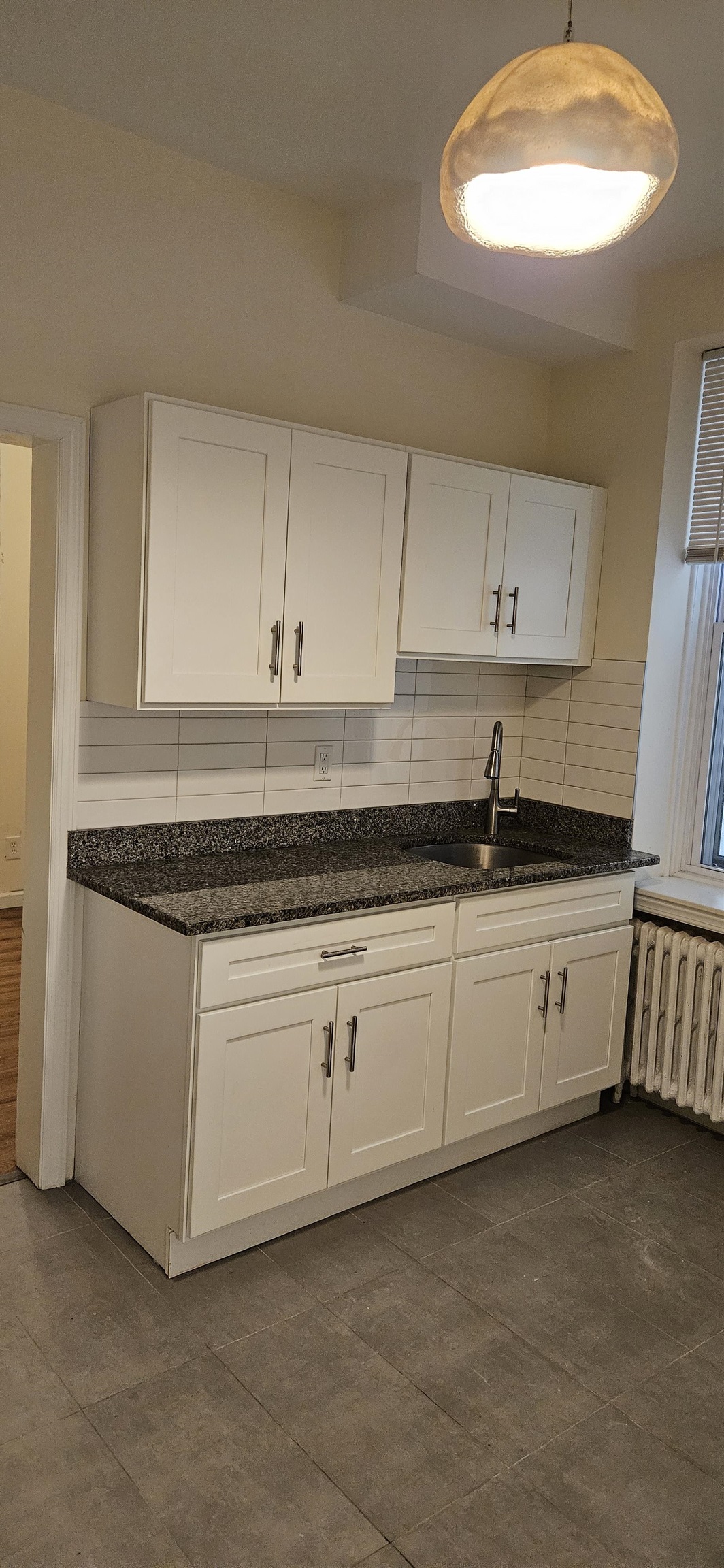 327 JACKSON ST Unit: 3