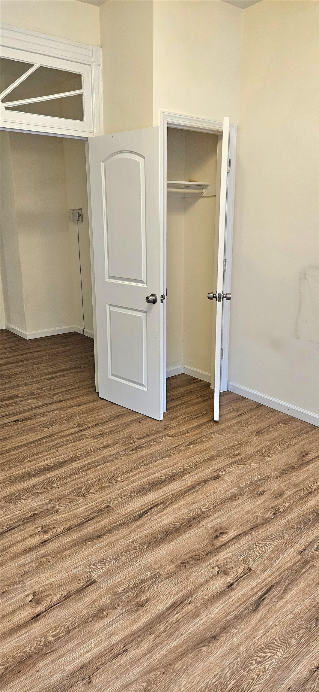 327 JACKSON ST Unit: 3