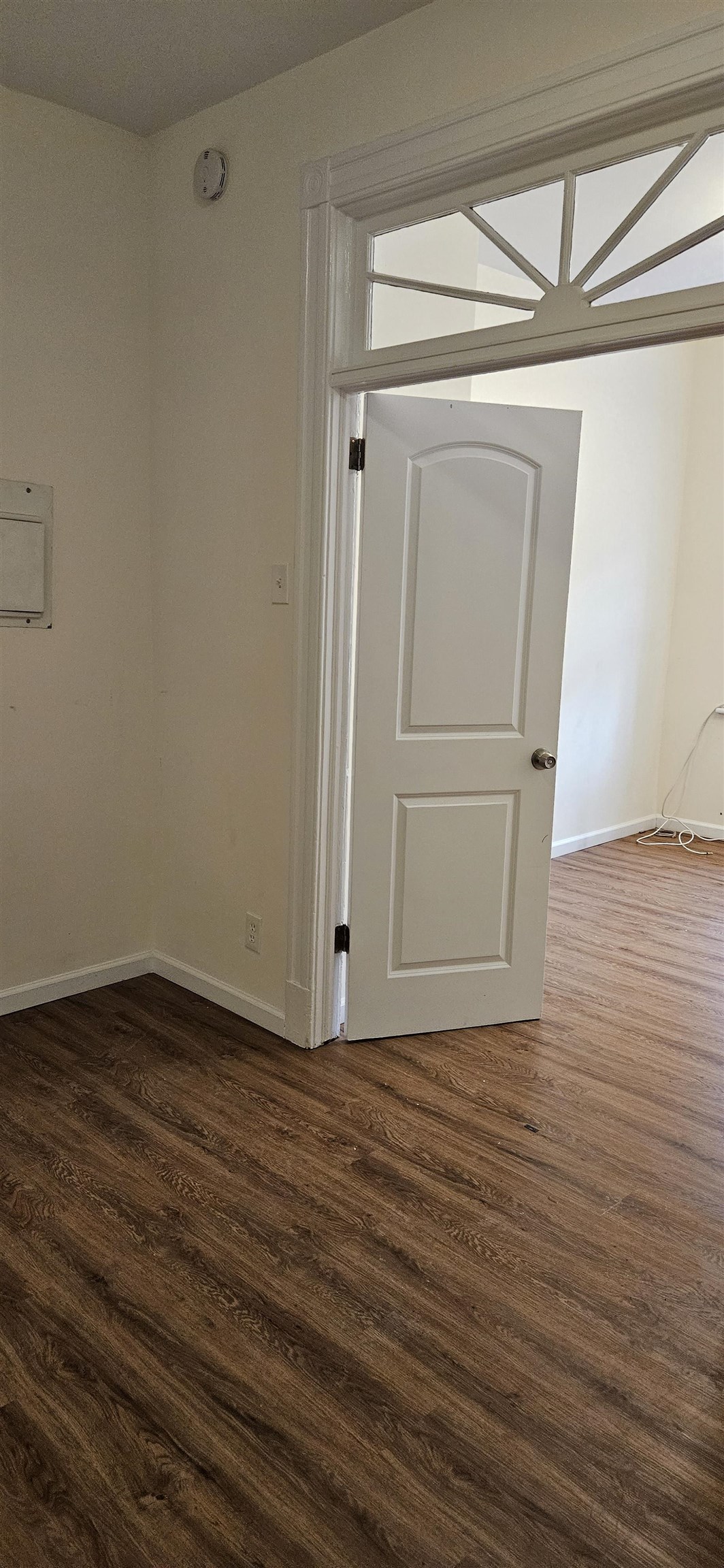 327 JACKSON ST Unit: 3