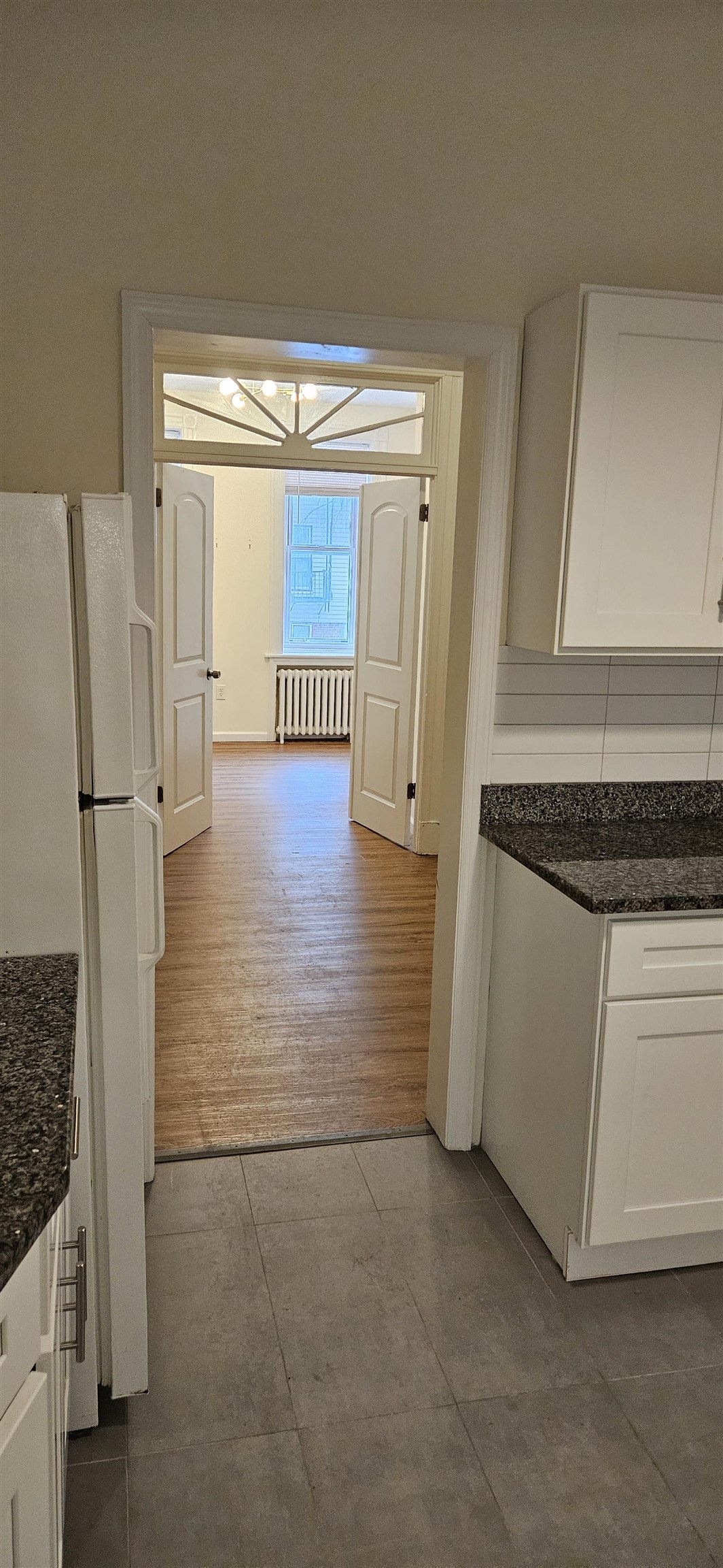 327 JACKSON ST Unit: 3