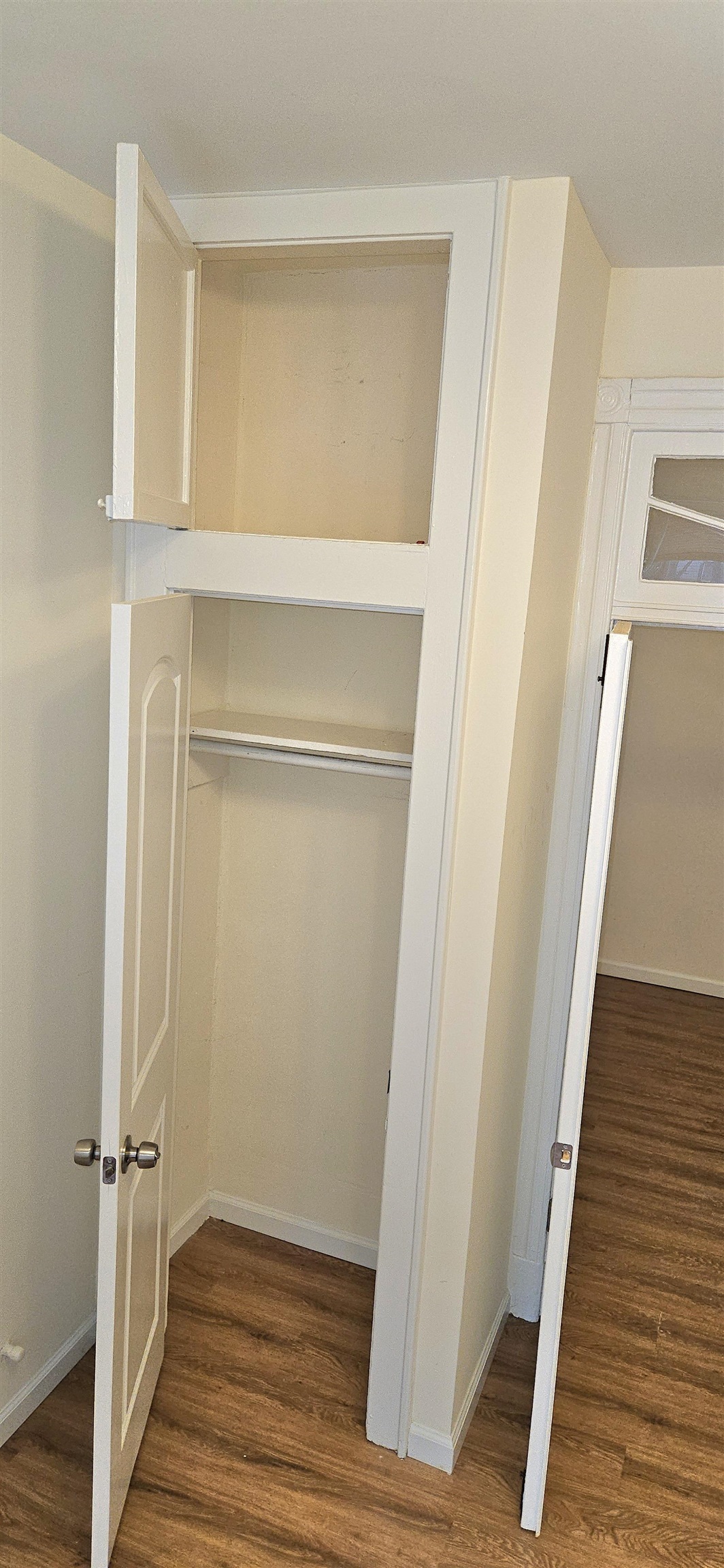 327 JACKSON ST Unit: 3