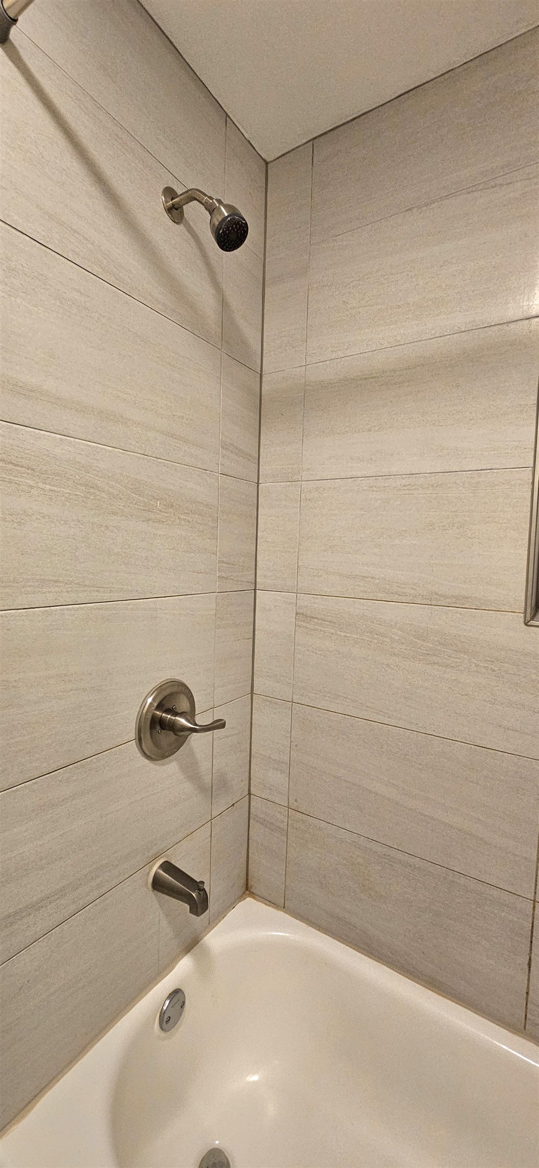 327 JACKSON ST Unit: 3