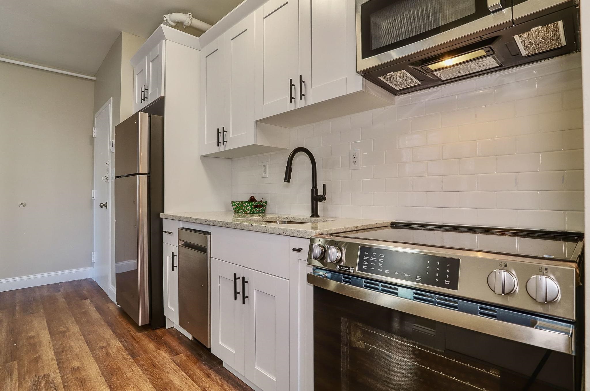 235 MONROE ST Unit: 1