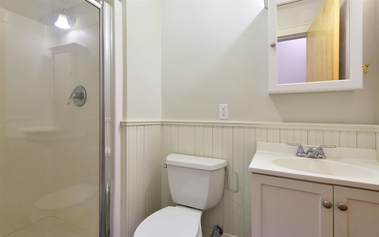 314 MONROE ST Unit: 5