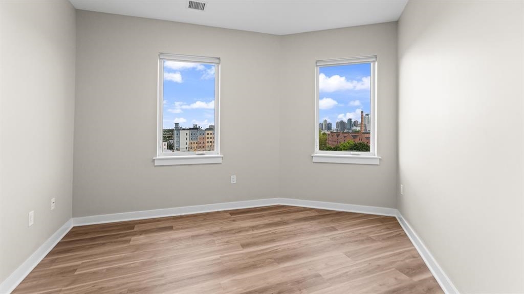 475 COMMUNIPAW AVE Unit: 408