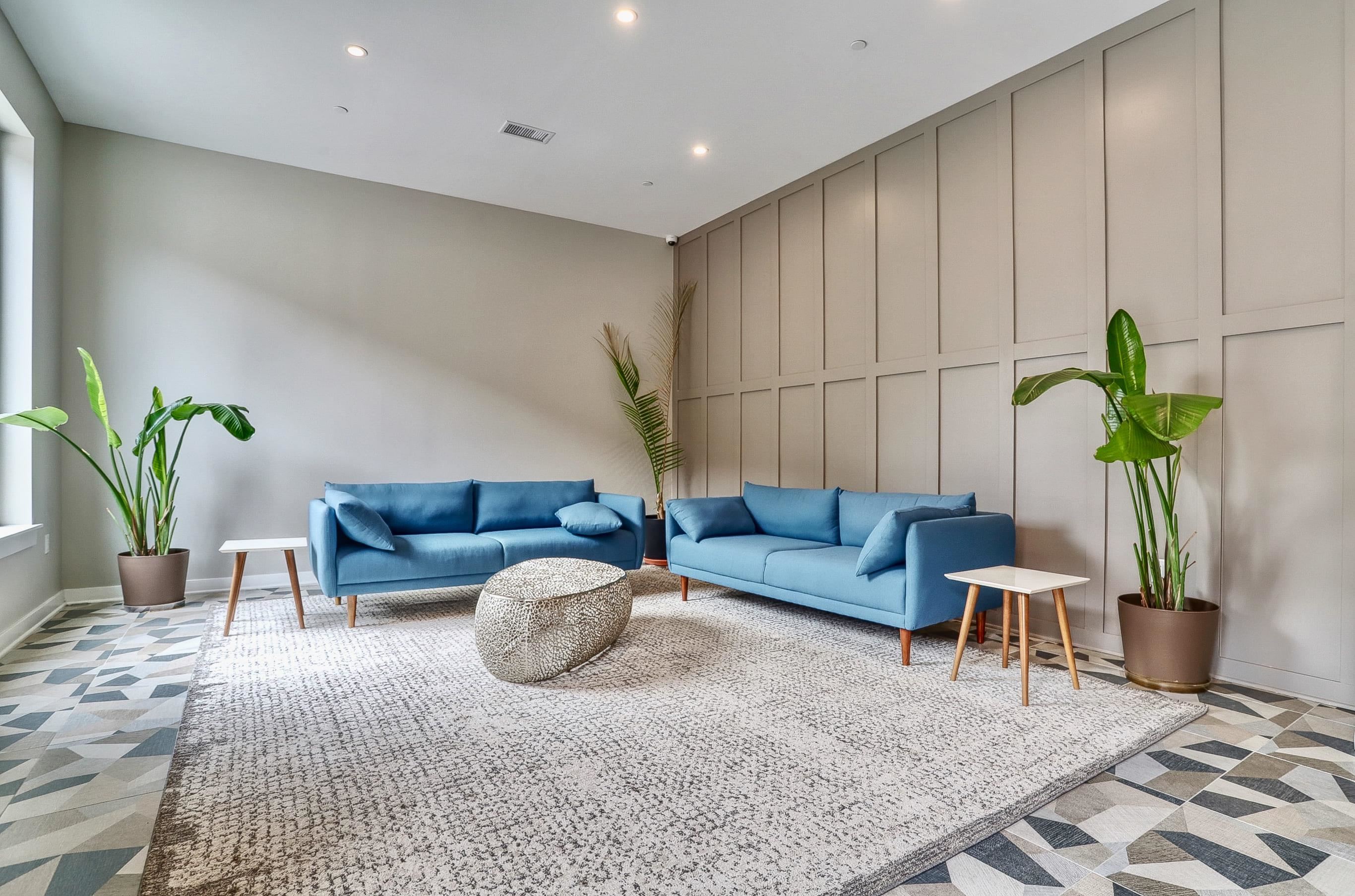 475 COMMUNIPAW AVE Unit: 408