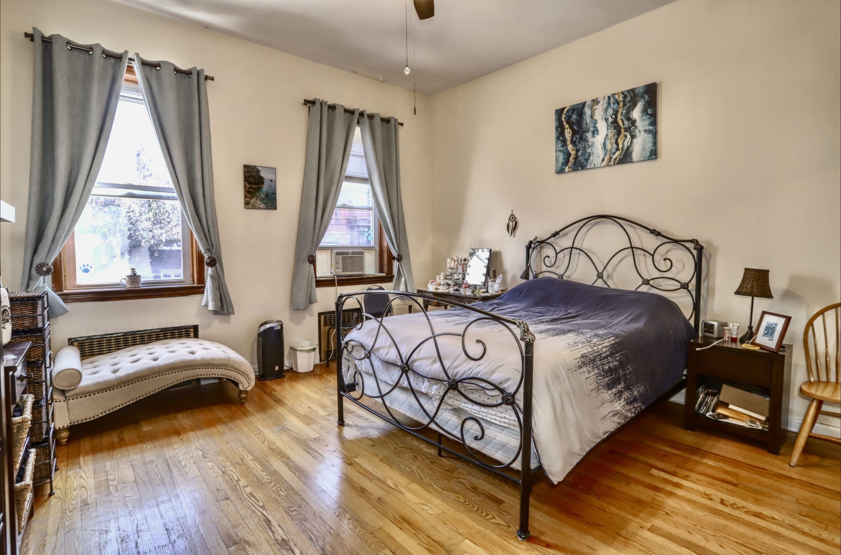 816 BLOOMFIELD ST Unit: 1