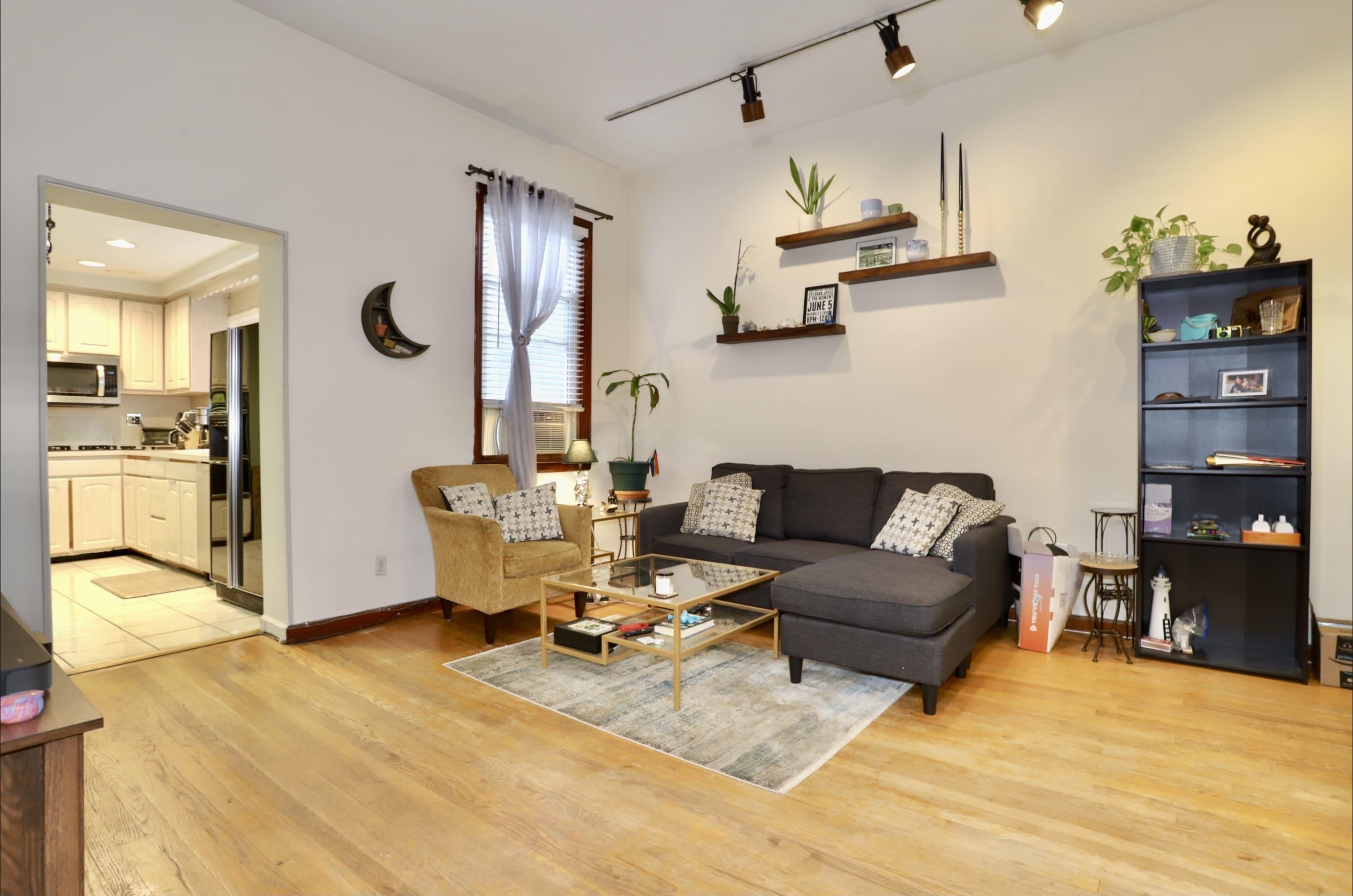 816 BLOOMFIELD ST Unit: 1