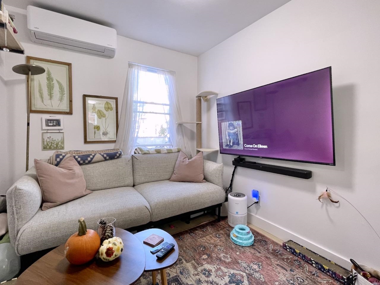 379 MONMOUTH ST Unit: 1