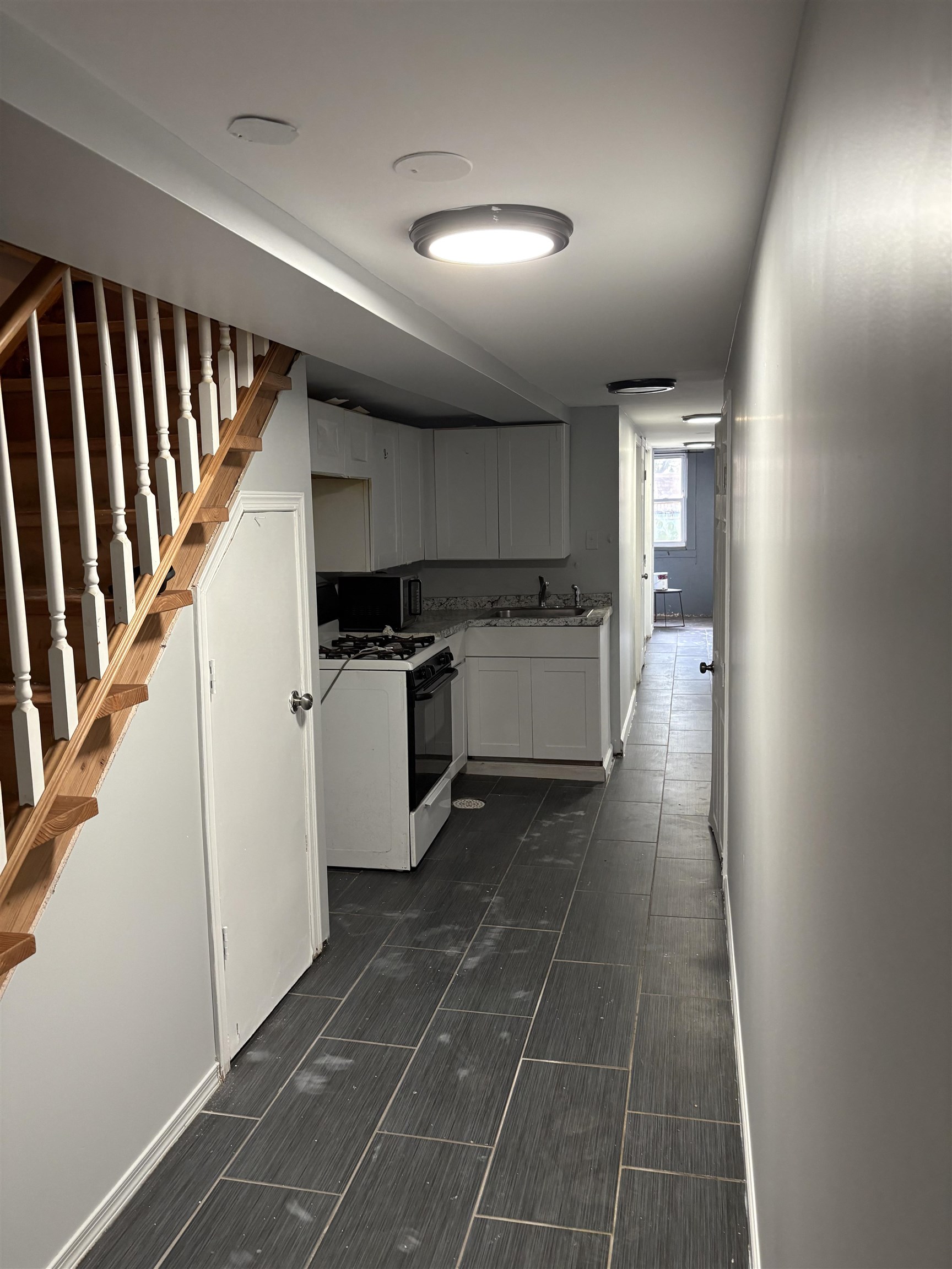 579 LIBERTY AVE Unit: B