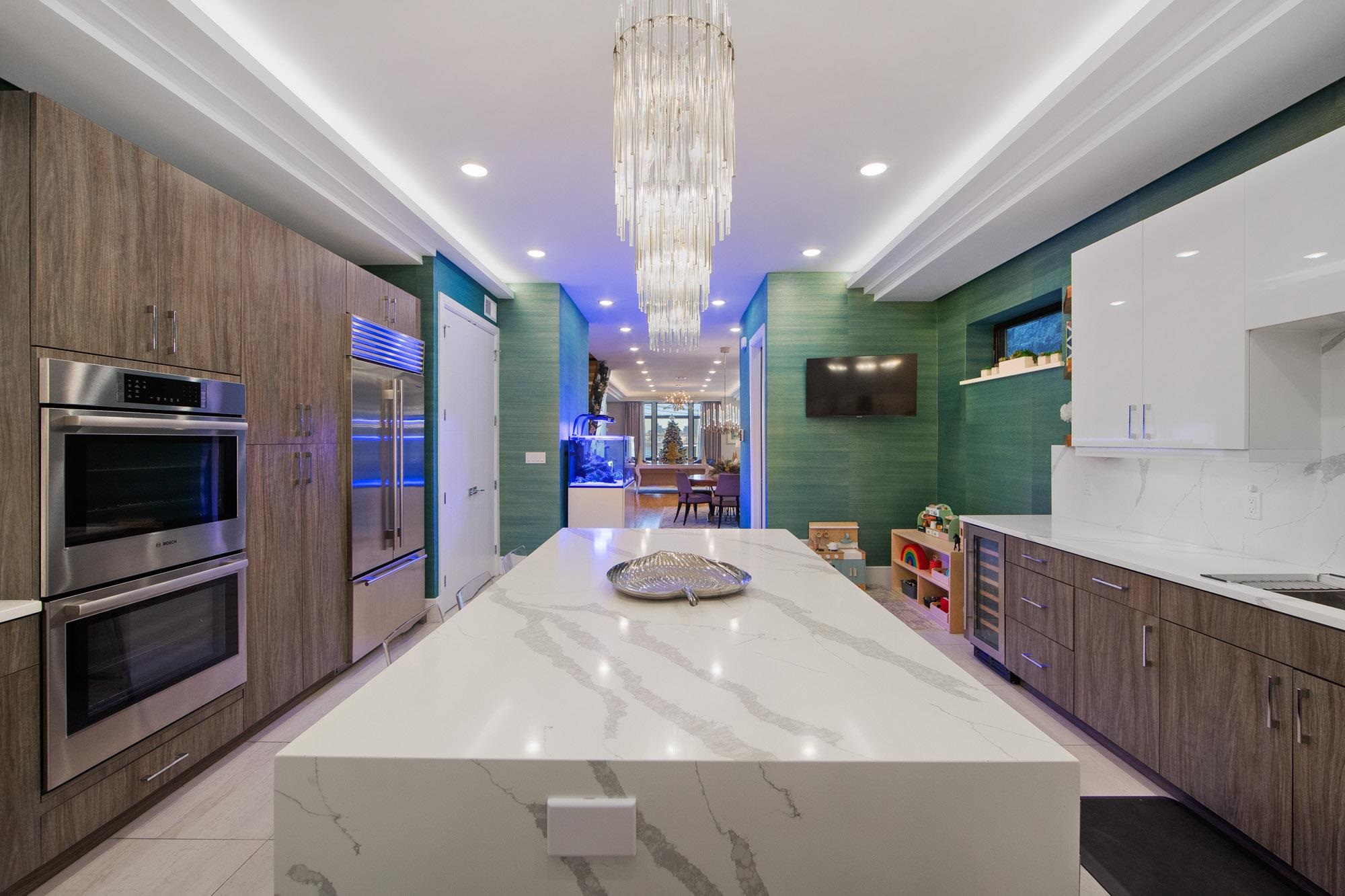 606 UNDERCLIFF AVE