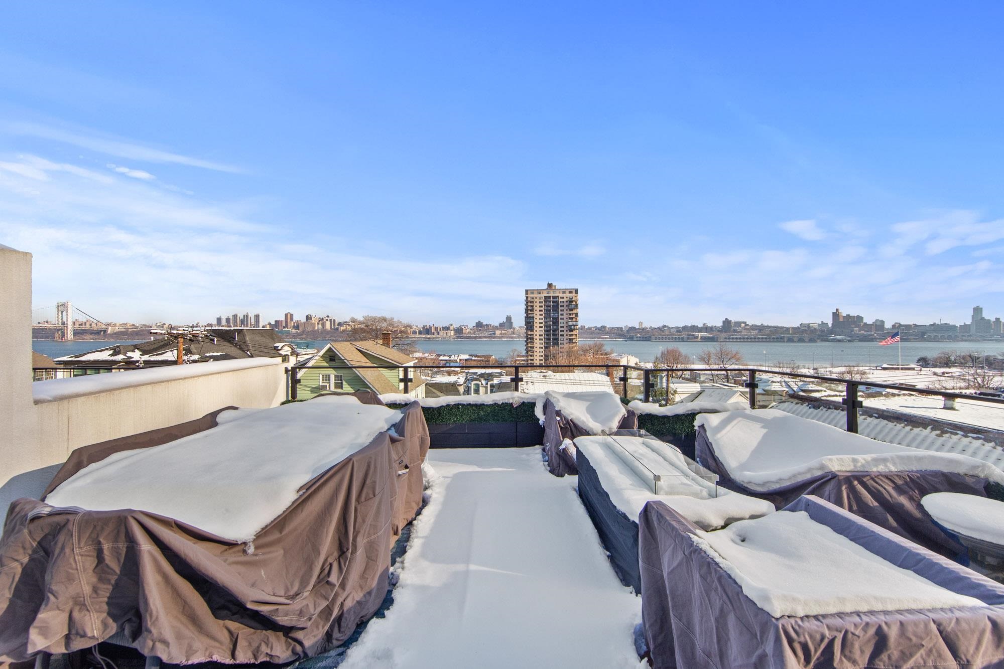 606 UNDERCLIFF AVE