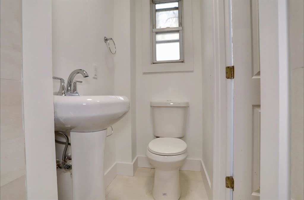 517 WILLOW AVE Unit: 3R