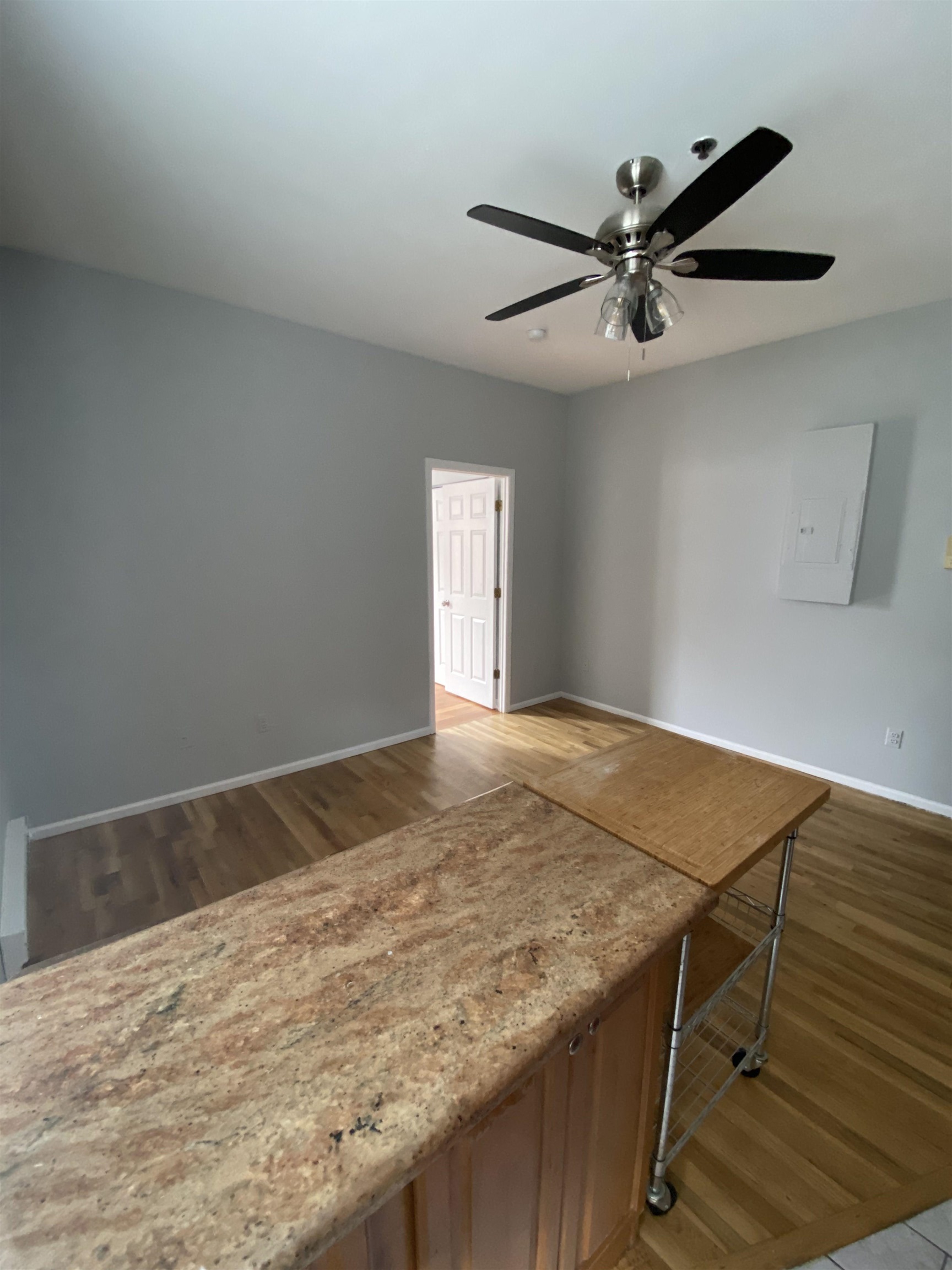 734 ADAMS ST Unit: 5C