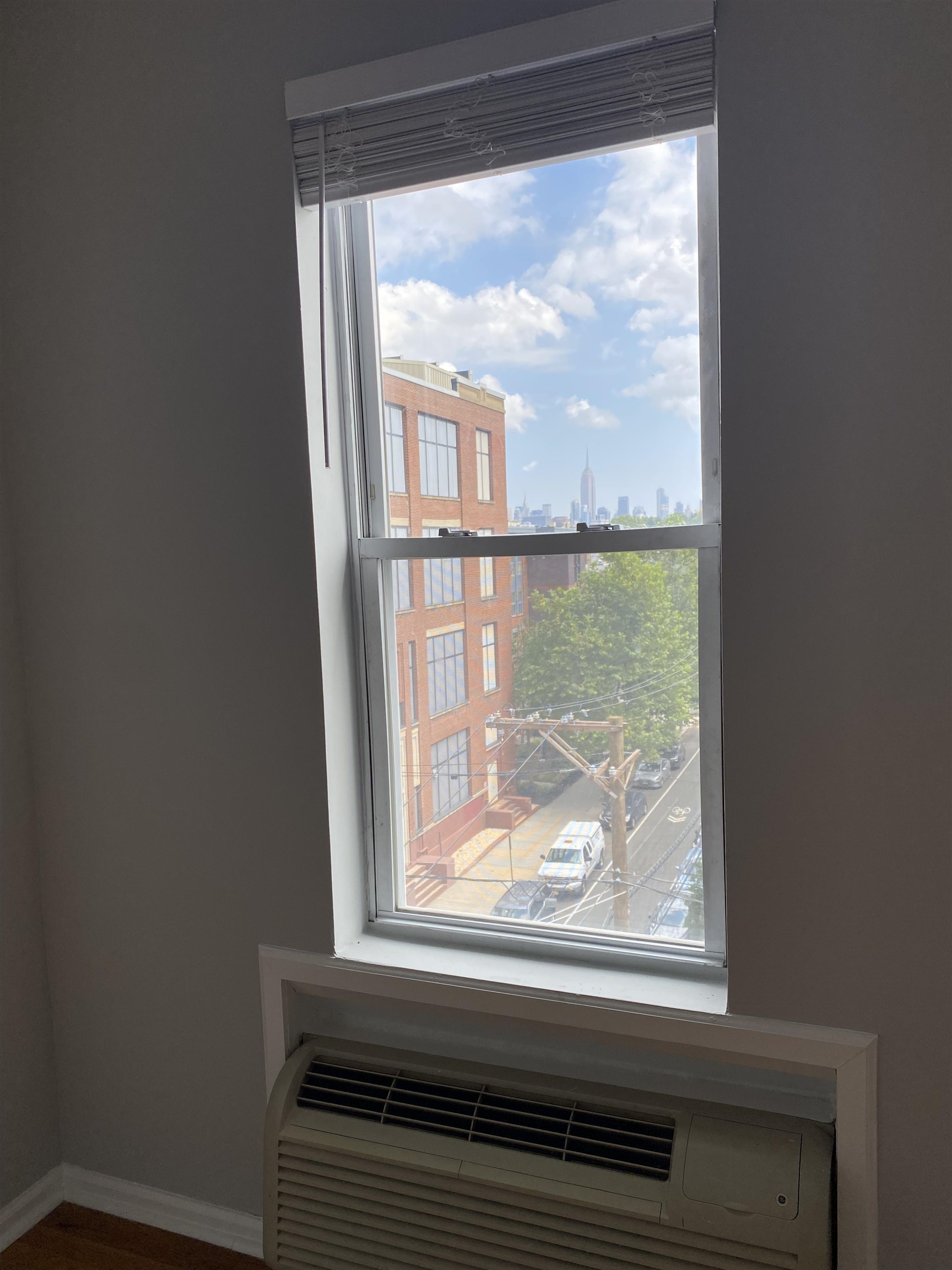 734 ADAMS ST Unit: 5C